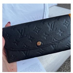 Louis Vuitton Emilie Wallet
